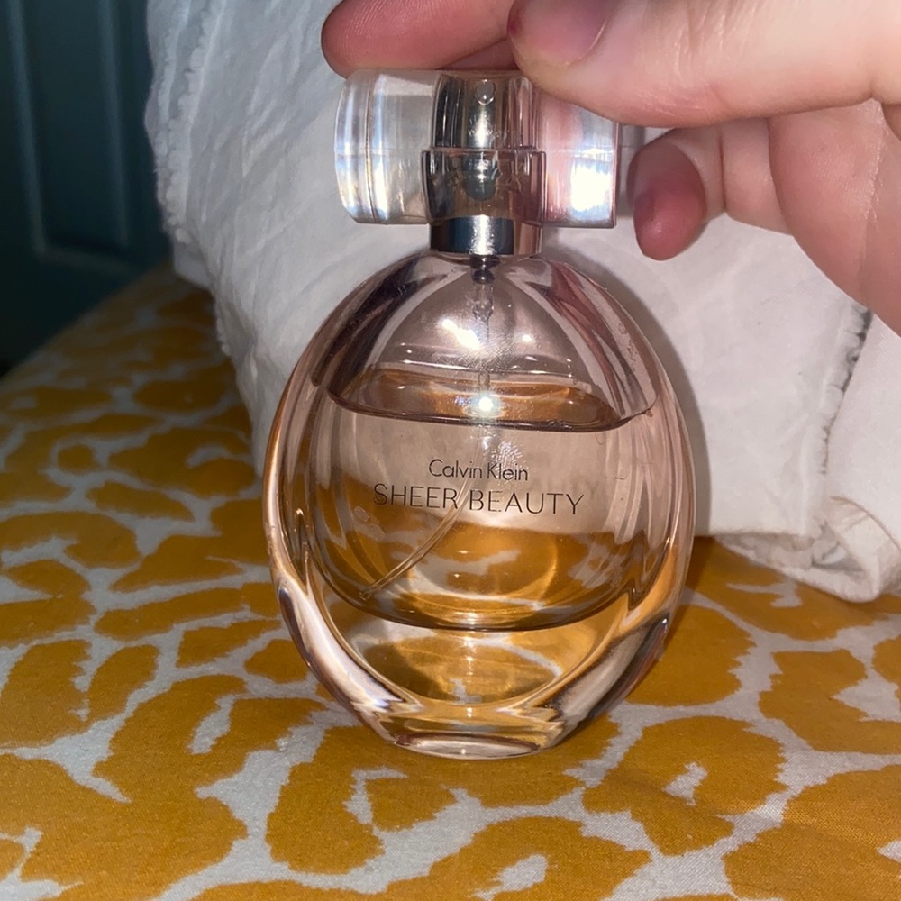 Calvin Klein sheer beauty perfume